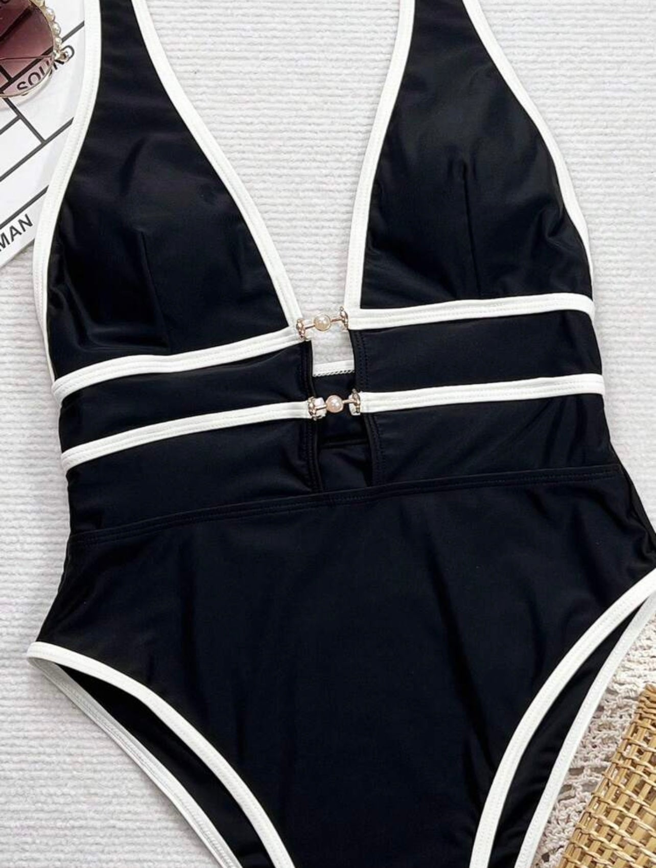 Costume da bagno intero sexy a scollo a V profondo e collo alto, in colore nero, per donna