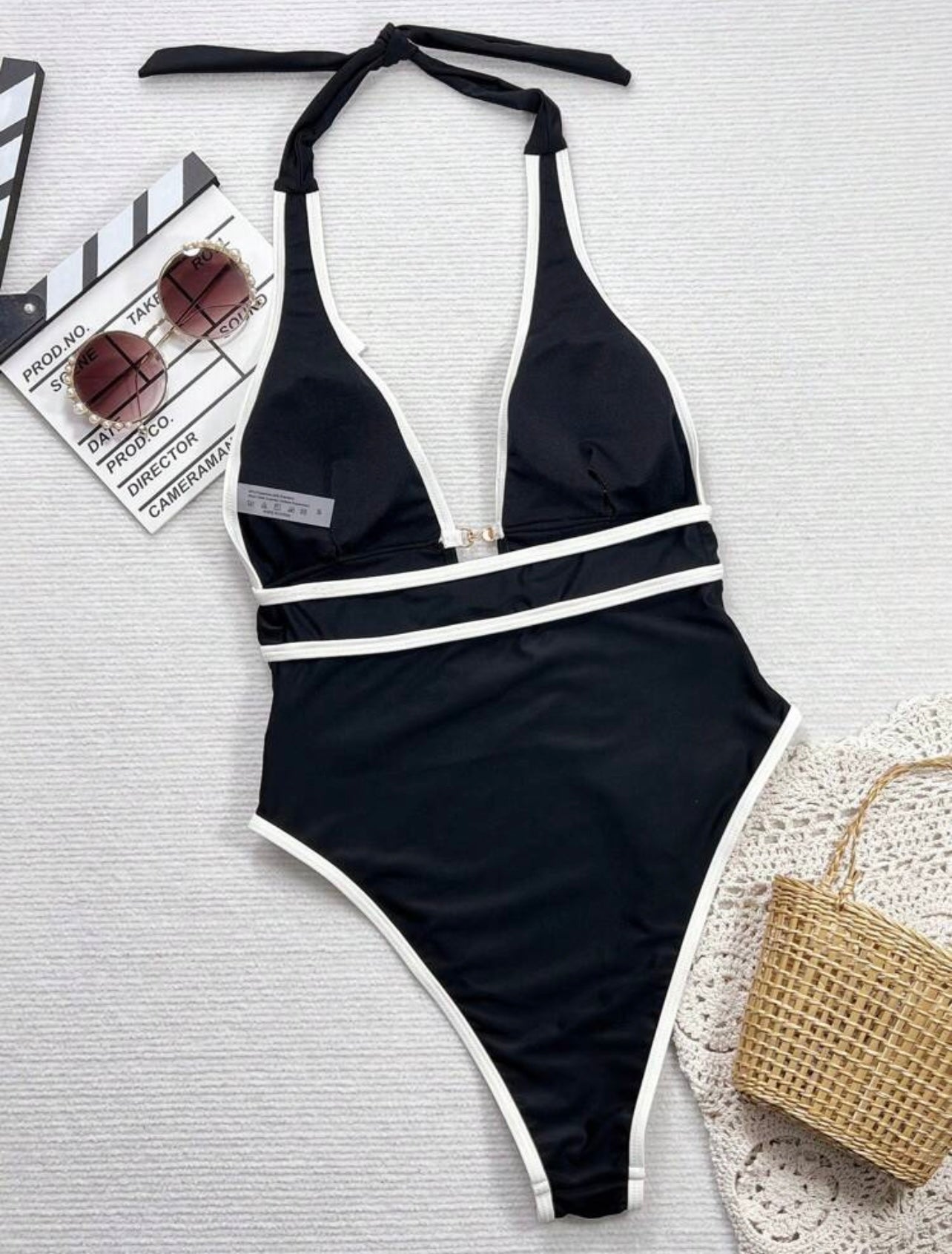 Costume da bagno intero sexy a scollo a V profondo e collo alto, in colore nero, per donna