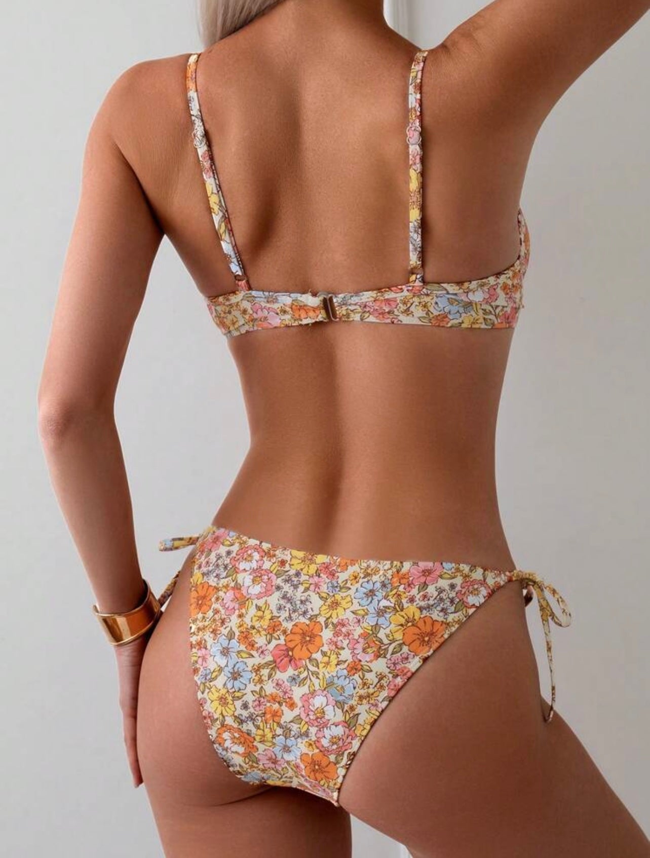 Set bikini stampa floreale da donna con nodo laterale per la spiaggia estiva