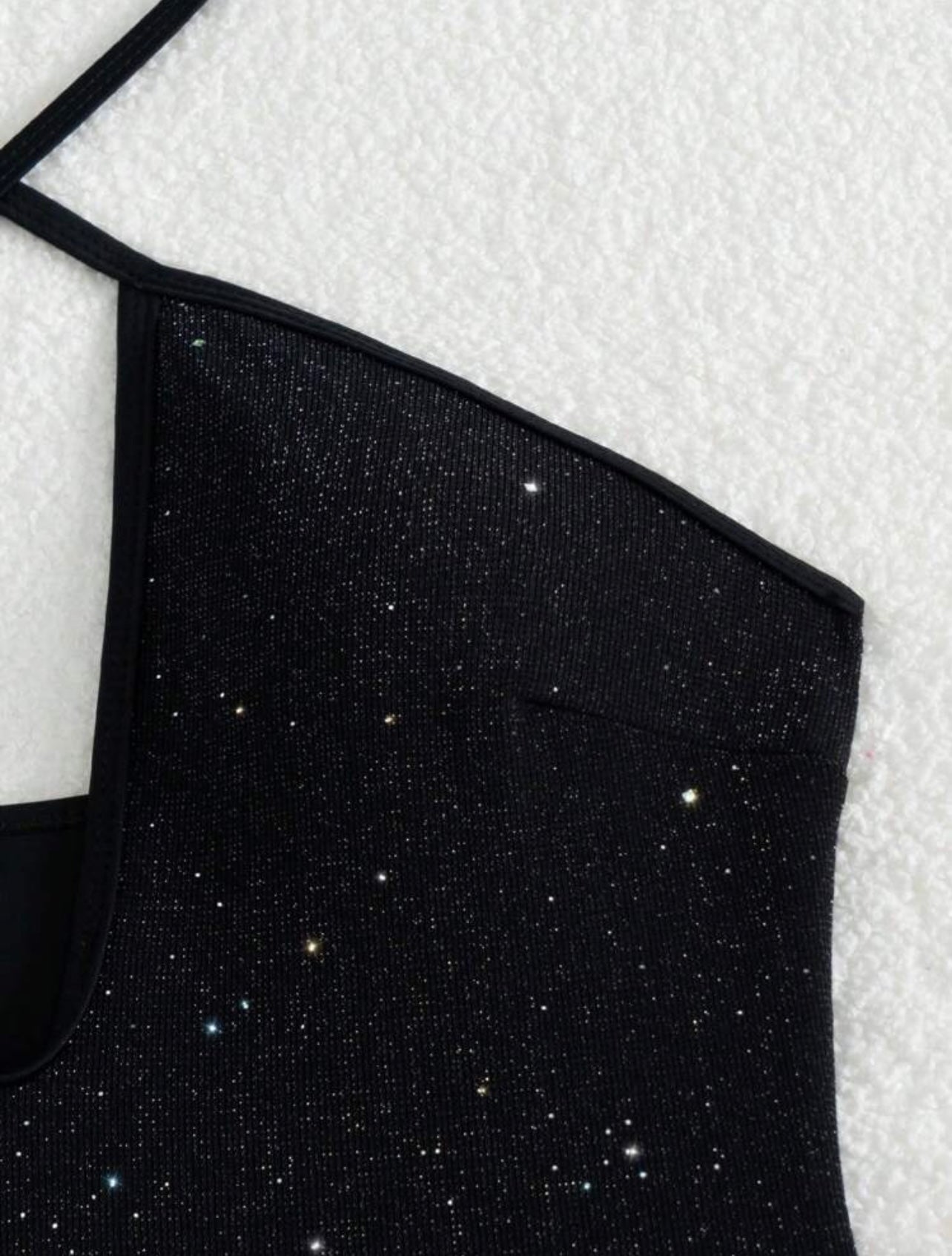 Costume da bagno intero sexy, in rete lucida con tagli incrociati e scollo a barchetta per le donne