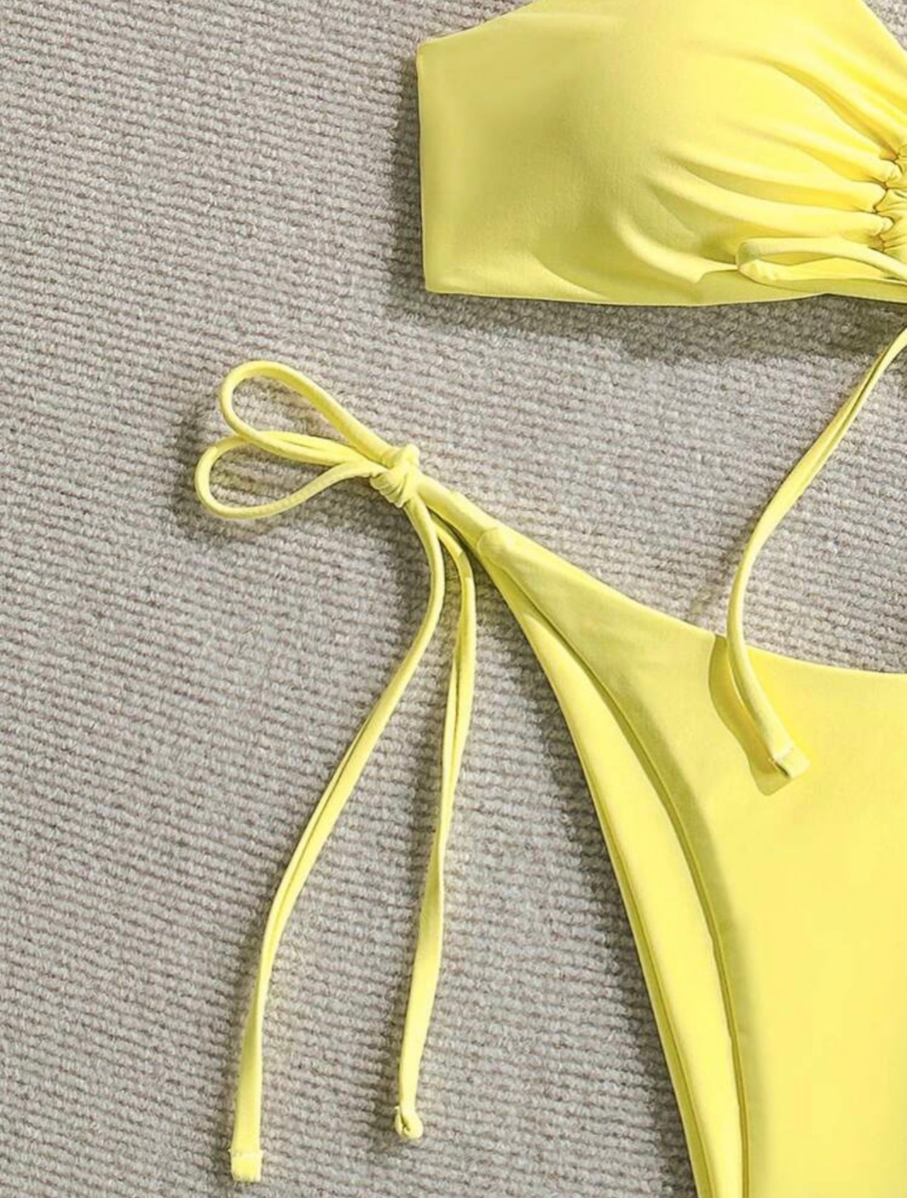 Set bikini da donna alla moda, elegante e sexy con lacci