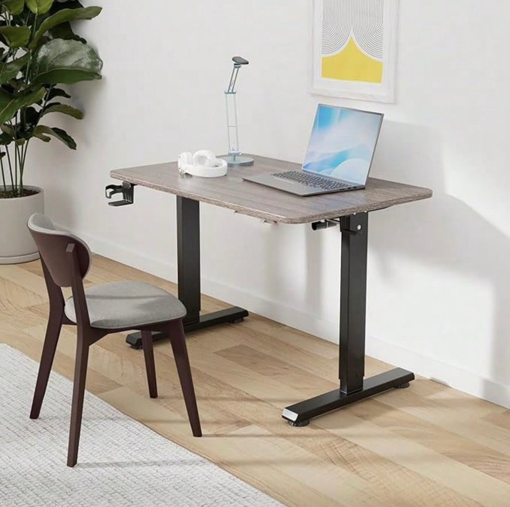 Scrivania Motorizzata Sit-Stand per Ufficio: Altezza Regolabile 73-118 cm con Gancio per Cuffie e Portabicchieri
