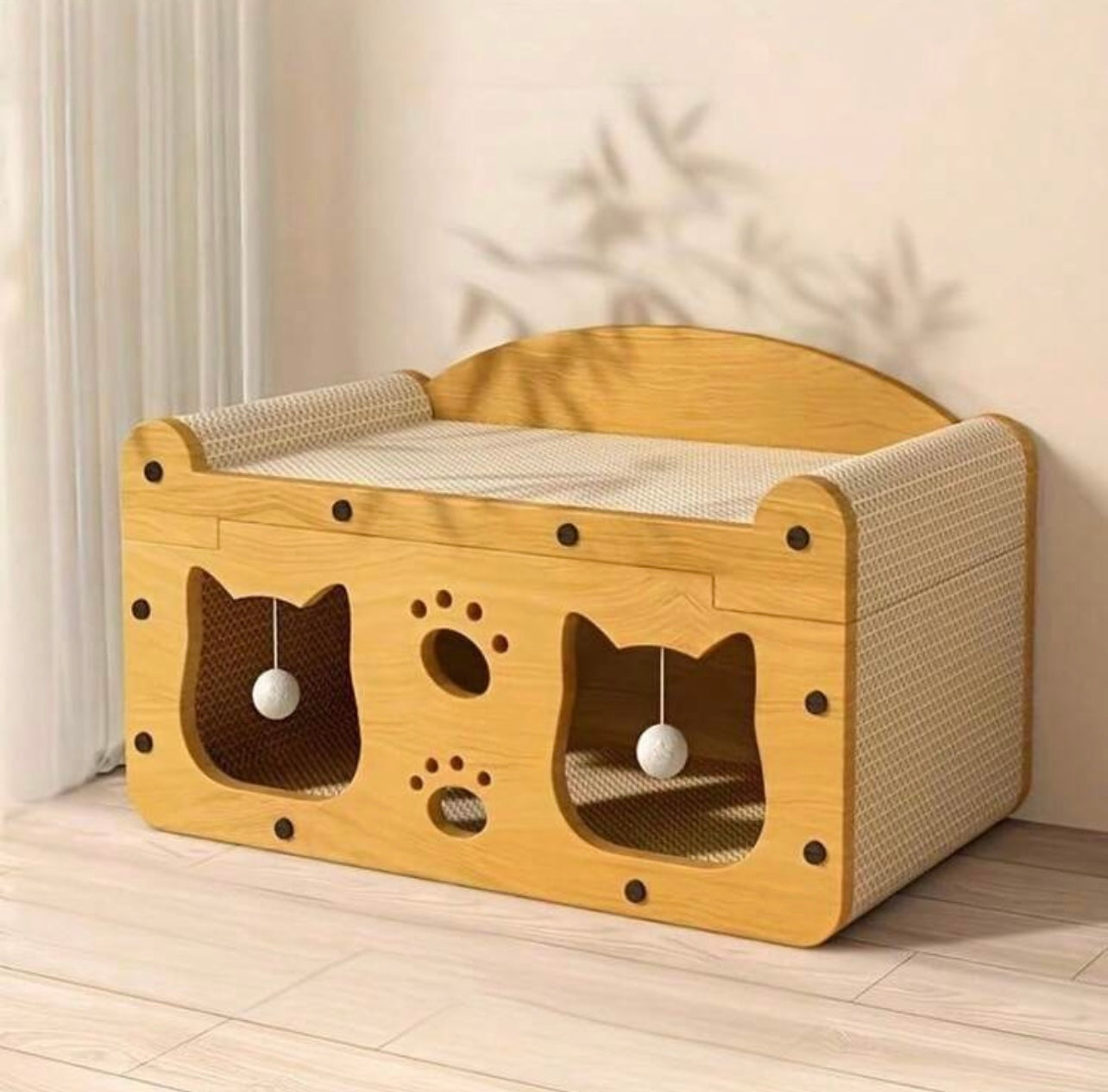 Divanetto per gatti con Tiragraffi zona Relax e Gioco