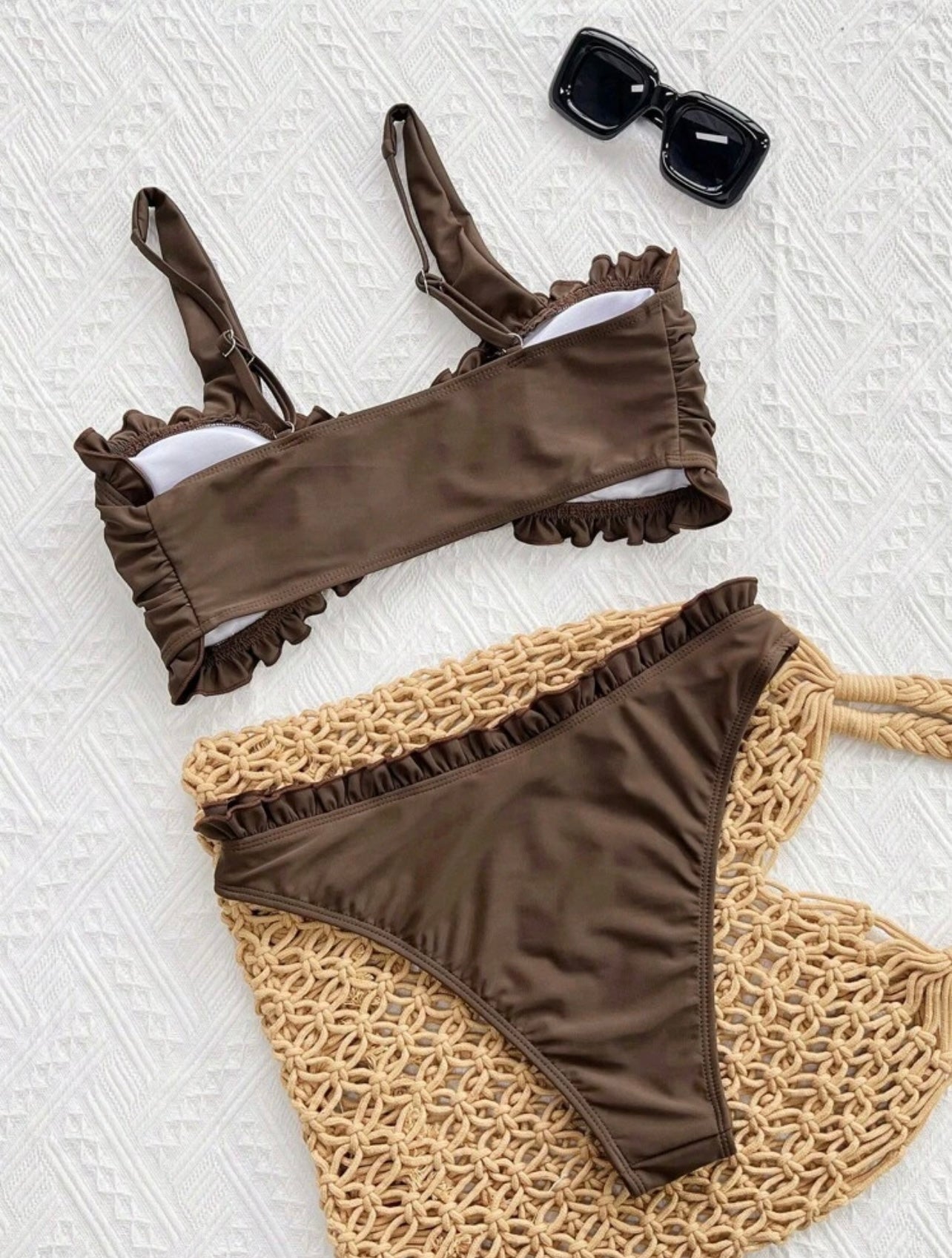 Set bikini estivo da donna volant frontale, lacci e cinturini spessi