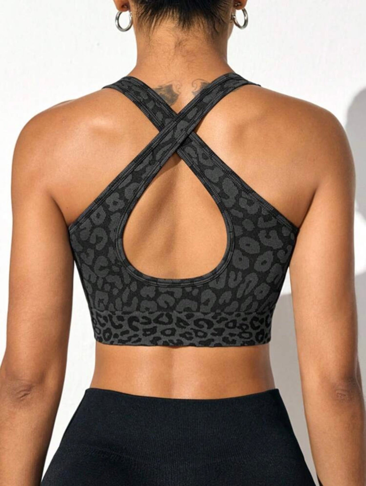 Reggiseno sportivo da donna con stampa leopardata e zip frontale