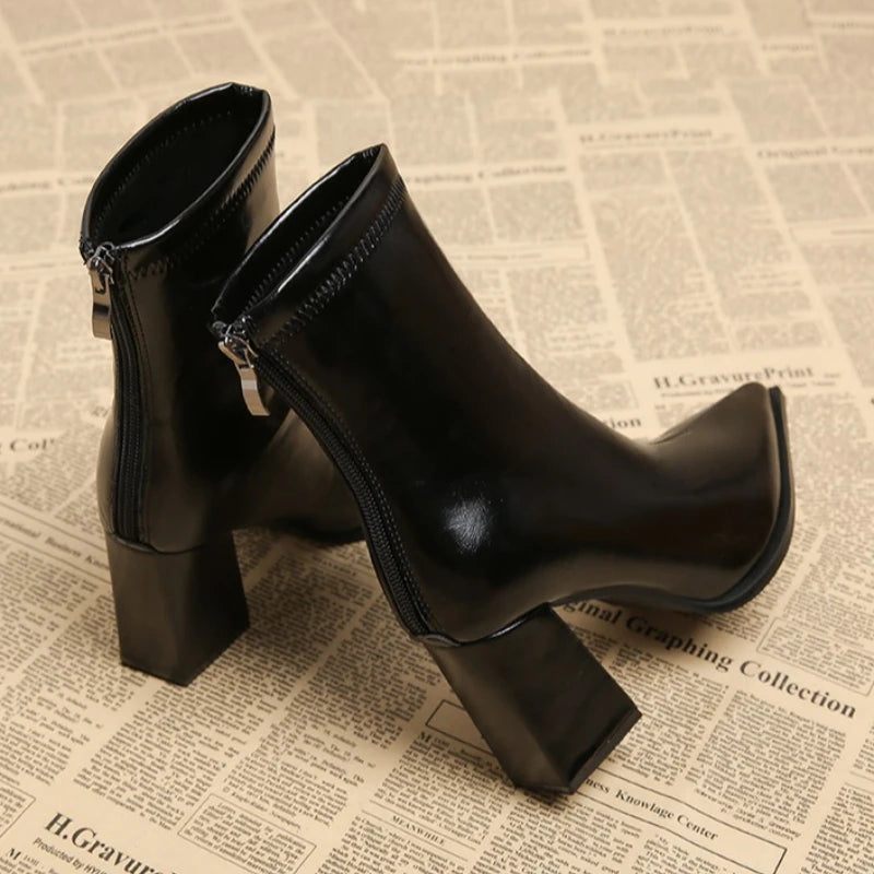 Spitze Stiefeletten für Damen