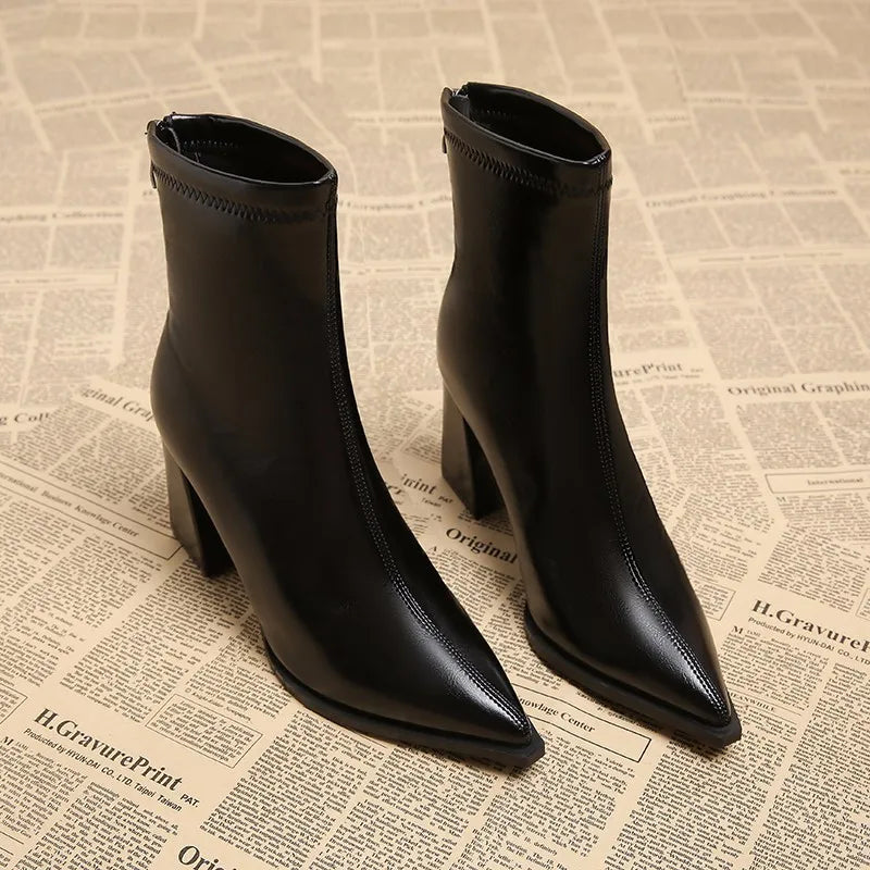 Spitze Stiefeletten für Damen