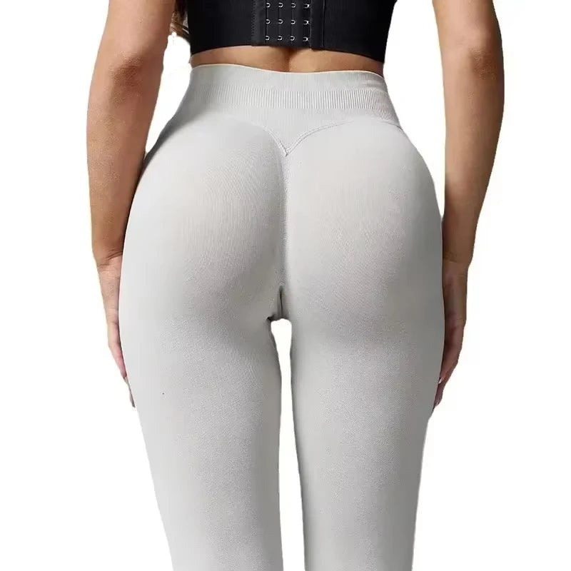 Legging de yoga froncé aux fesses (scrunch butt)