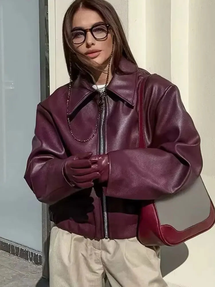 Blouson en similicuir bordeaux zippé avec col à revers