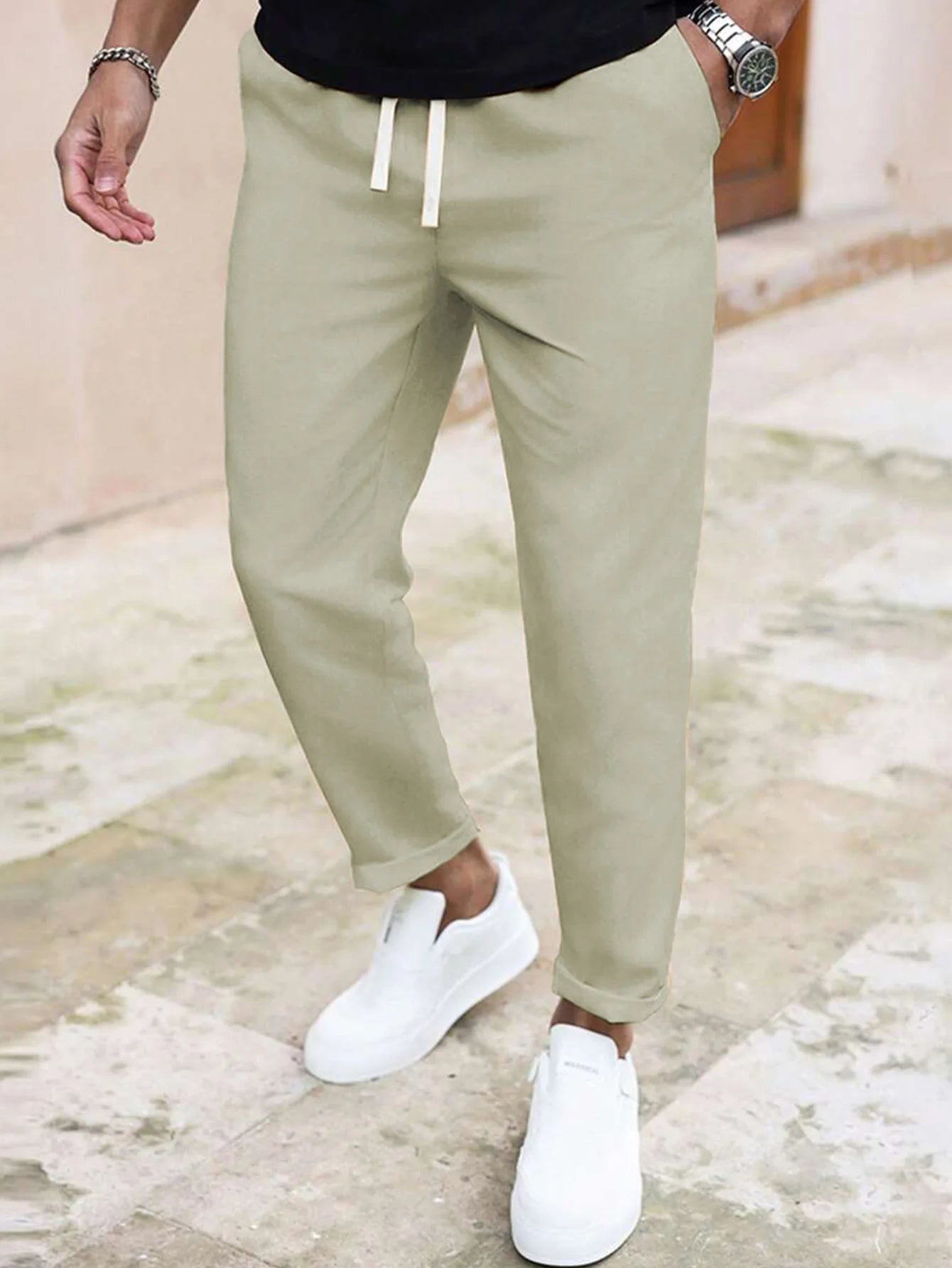 Pantalon décontracté slim fit uni avec cordon de serrage et poches