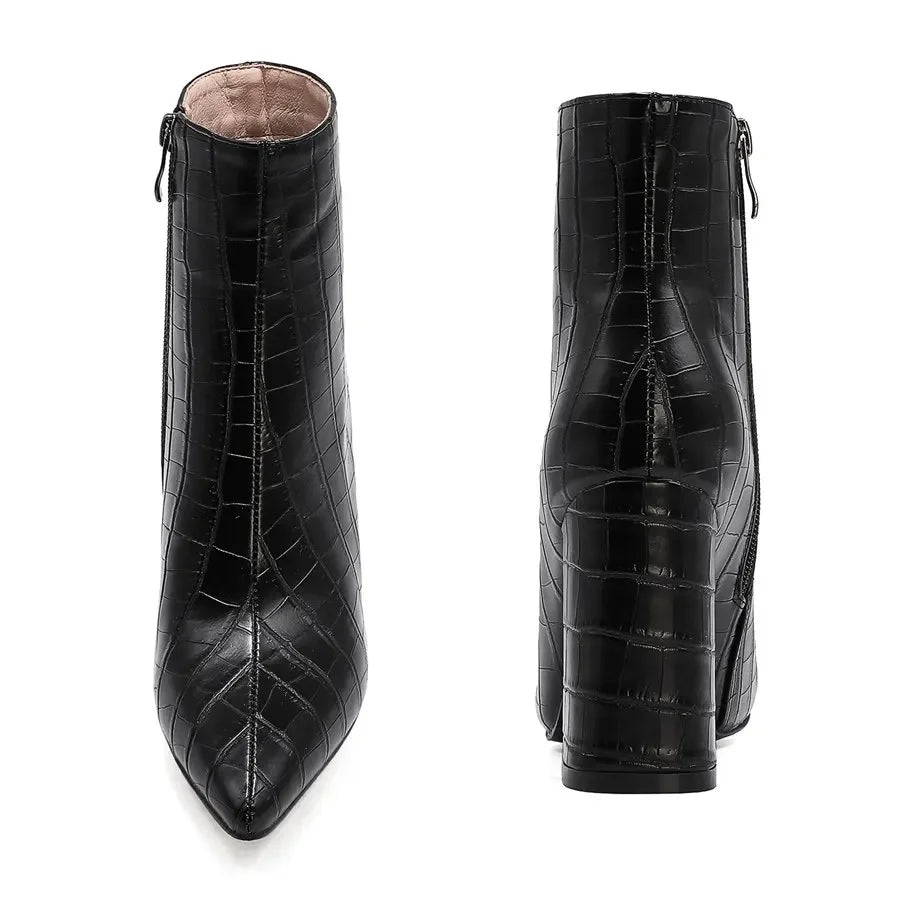 Bottines effet croco Talon carré haut, bout effilé
