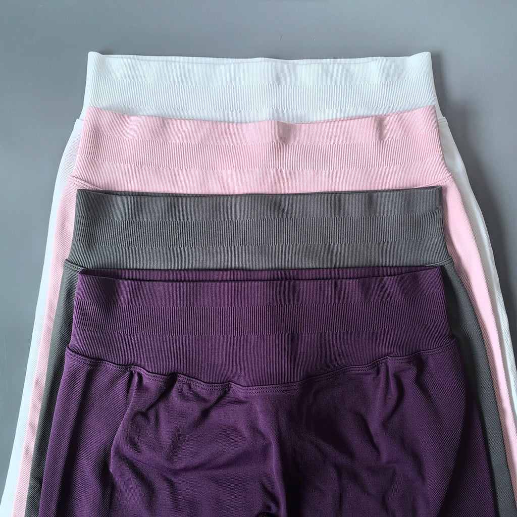 Legging de yoga froncé aux fesses (scrunch butt)
