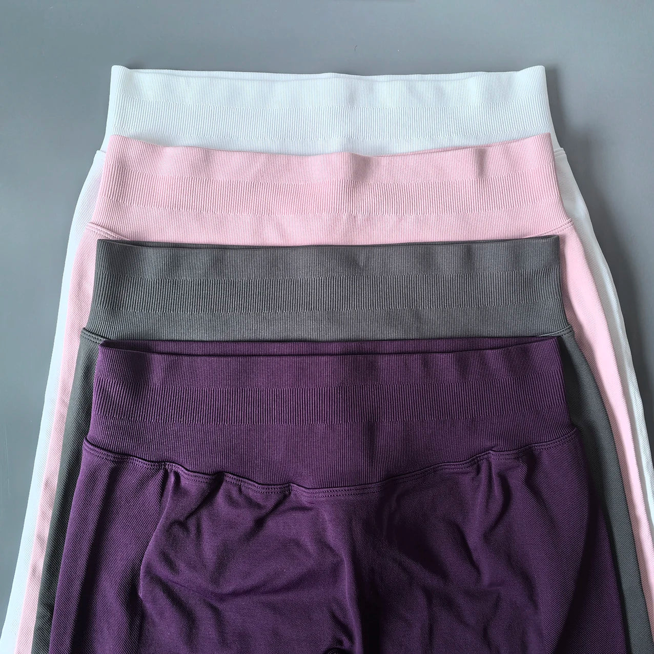 Legging de yoga froncé aux fesses (scrunch butt)