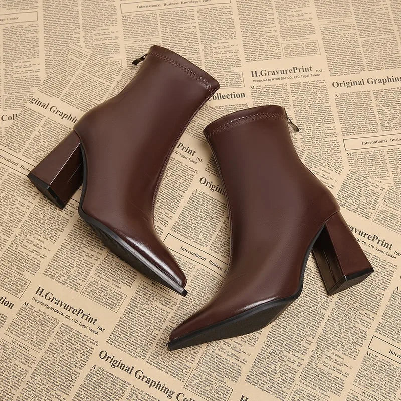 Spitze Stiefeletten für Damen